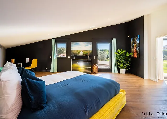Eskapi Villa *
